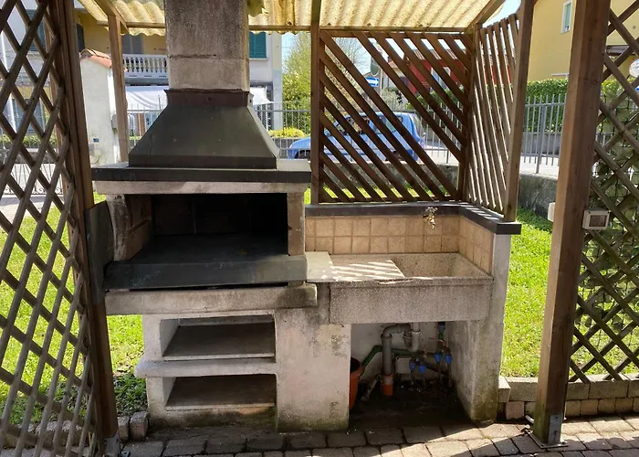 Il Cortile Di Adele Daire *